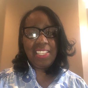 Meet your Posher, Camille